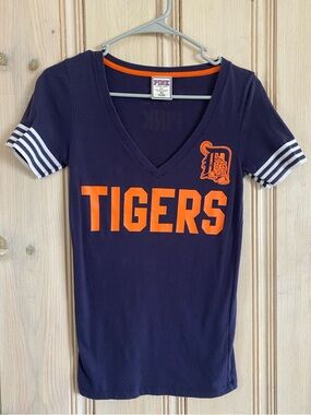 PINK Victoria's Secret Detroit Tigers Jersey Tee